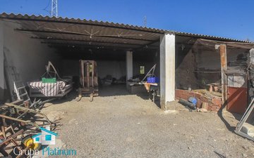 Property slide 32