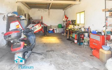 Property slide 33
