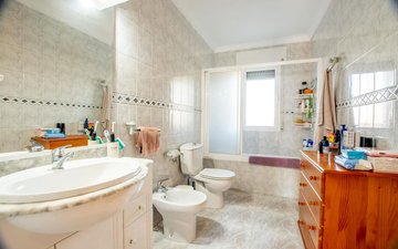 Property slide 15