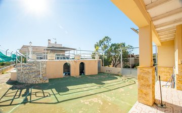 Property slide 27