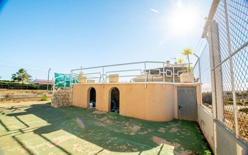 Property slide 28