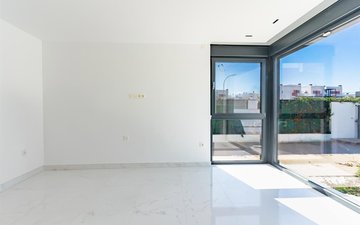 Property slide 17
