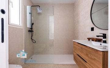 Property slide 15