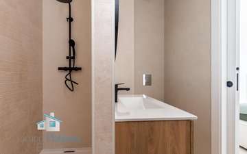 Property slide 21