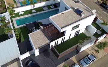 Property slide 44