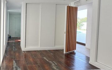 Property slide 22