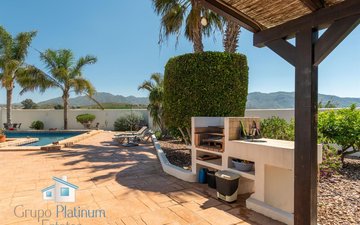 Property slide 25