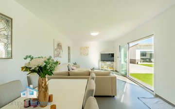 Property slide 4