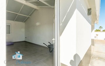 Property slide 25