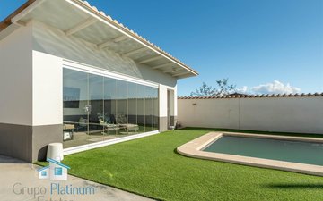 Property slide 19