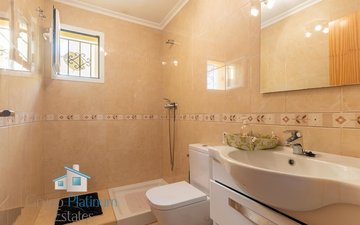 Property slide 10