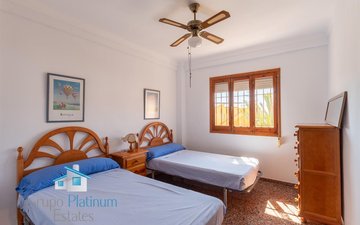 Property slide 22