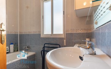 Property slide 15