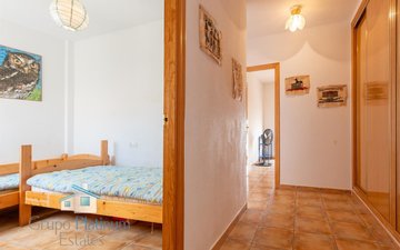 Property slide 10