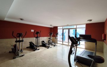Property slide 21