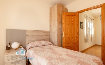 Property slide 19