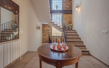 Property slide 19