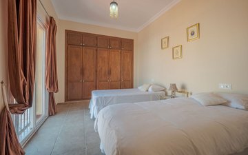 Property slide 24