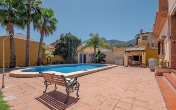 Property slide 38