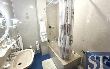 Property slide 14