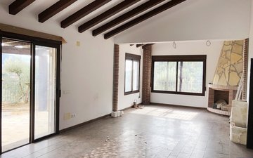 Property slide 4