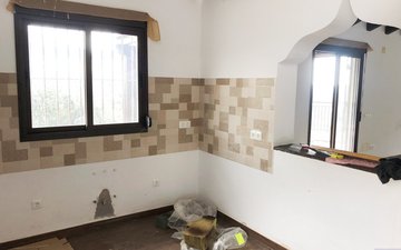 Property slide 8