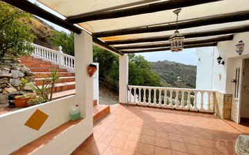 Property slide 17