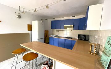 Property slide 15