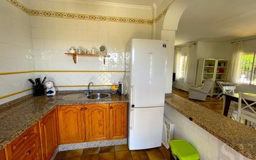 Property slide 8