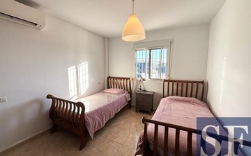 Property slide 10