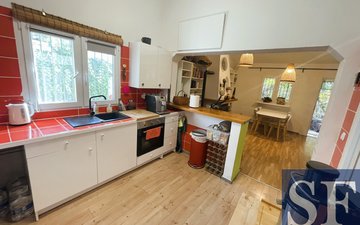 Property slide 6