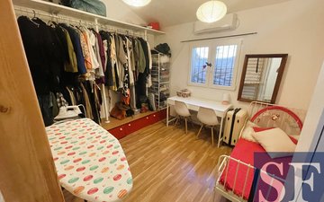 Property slide 12