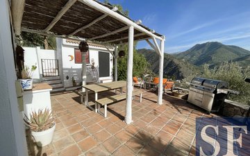 Property slide 19
