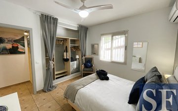 Property slide 8