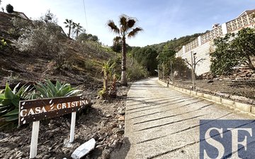 Property slide 15