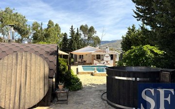 Property slide 17