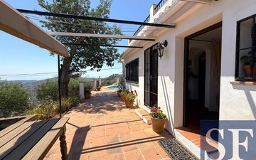 Property slide 15