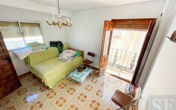 Property slide 8