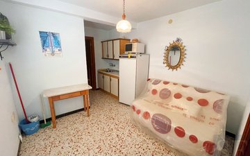 Property slide 17