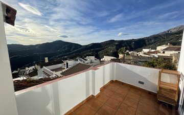 Property slide 18