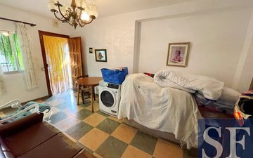 Property slide 17