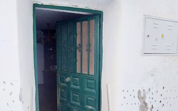 Property slide 14