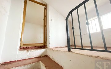 Property slide 8
