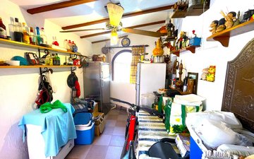 Property slide 18