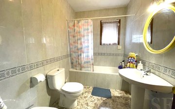 Property slide 14