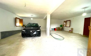 Property slide 15