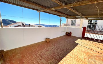 Property slide 16