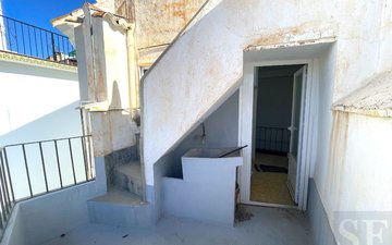 Property slide 15
