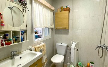 Property slide 15