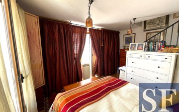 Property slide 9